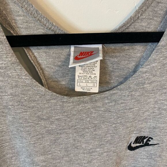 Nike gray tank top - Picture 4 of 5